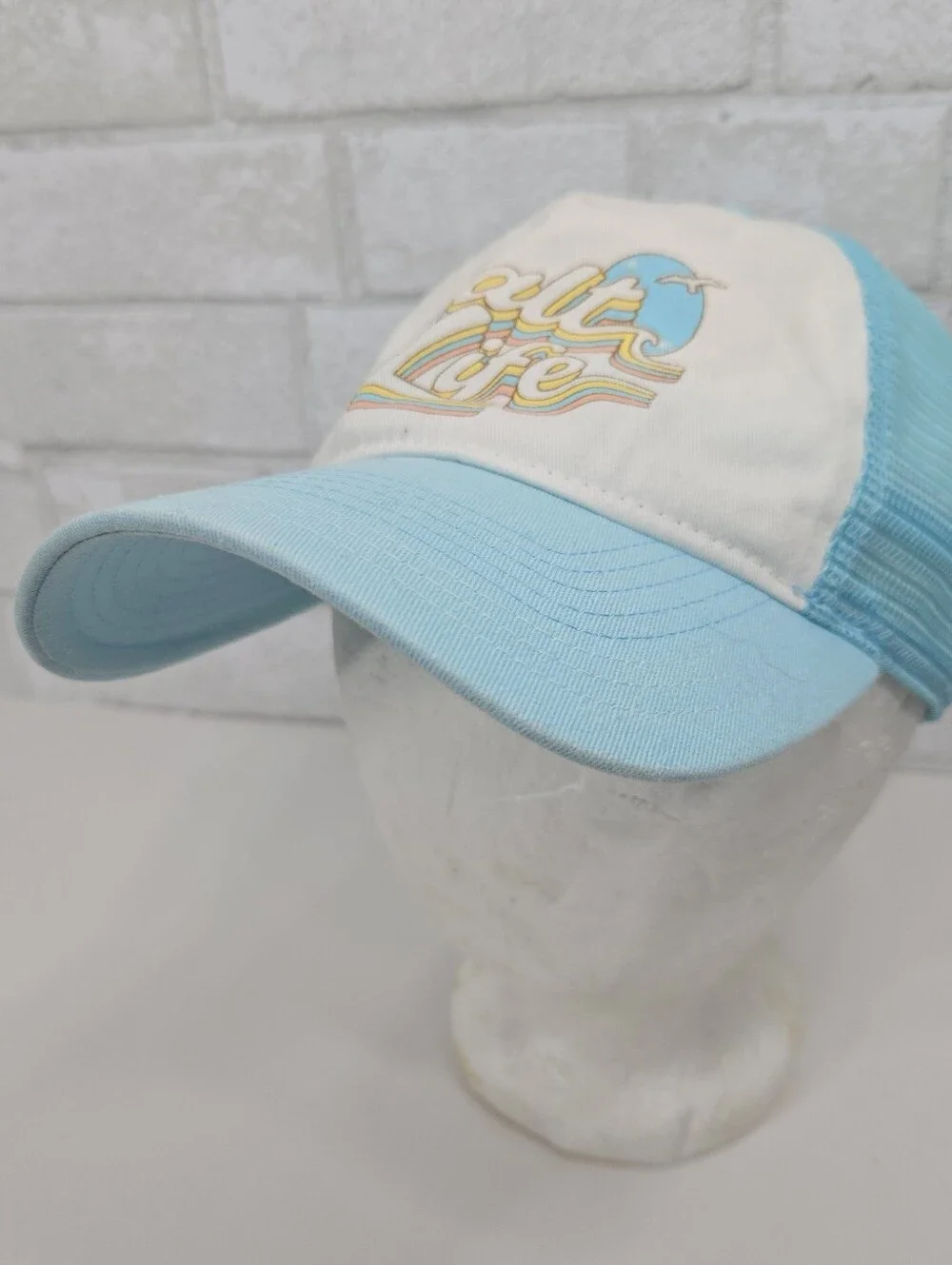 Salt Life trucker hat